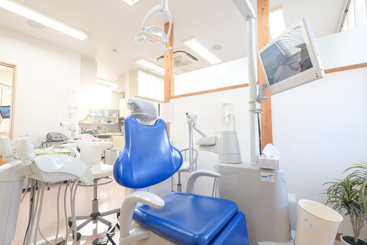 たかやなぎ歯科半個室の施術室