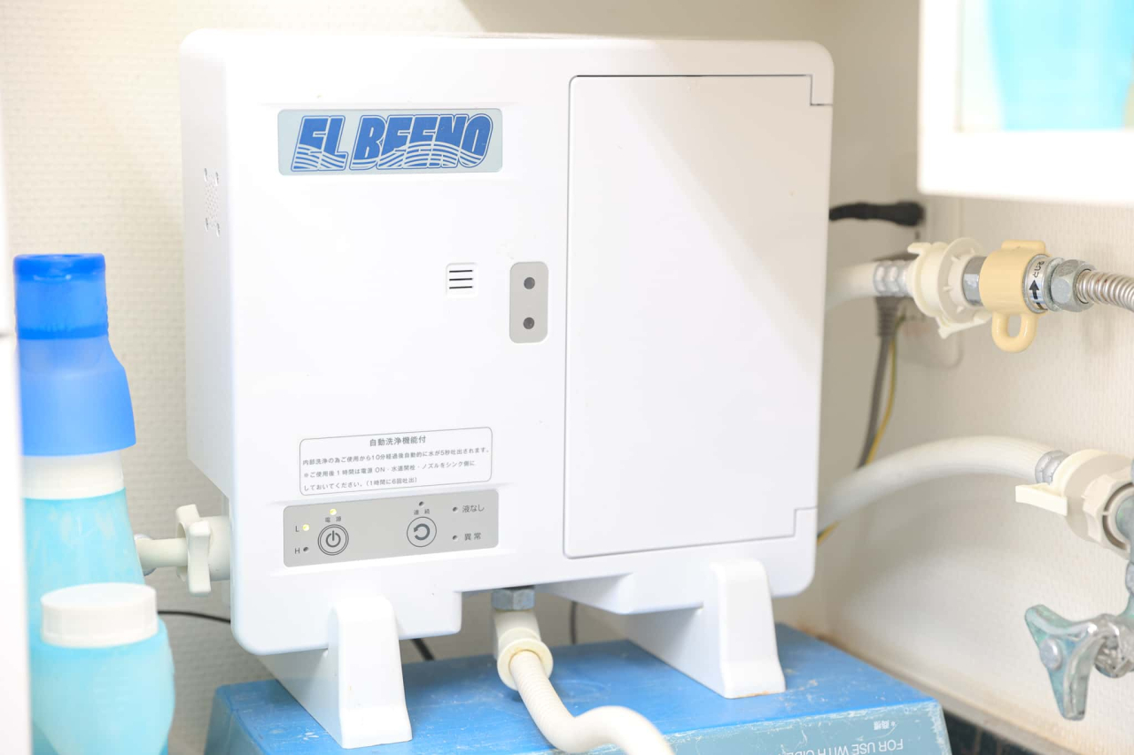 ソフト酸性水生成器アクエス